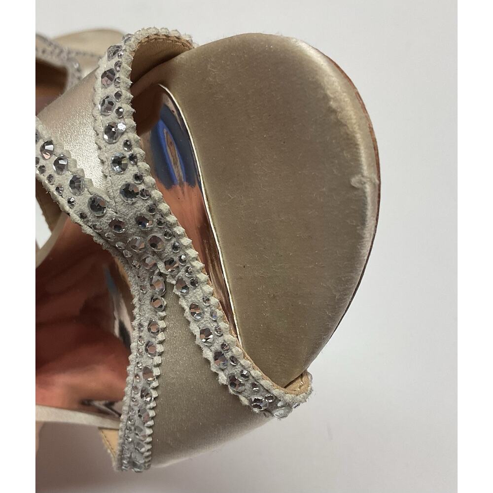 Badgley Mischka Roxy Heels Ivory Size 10 Bridal Prom Shoes - Picture 10 of 11